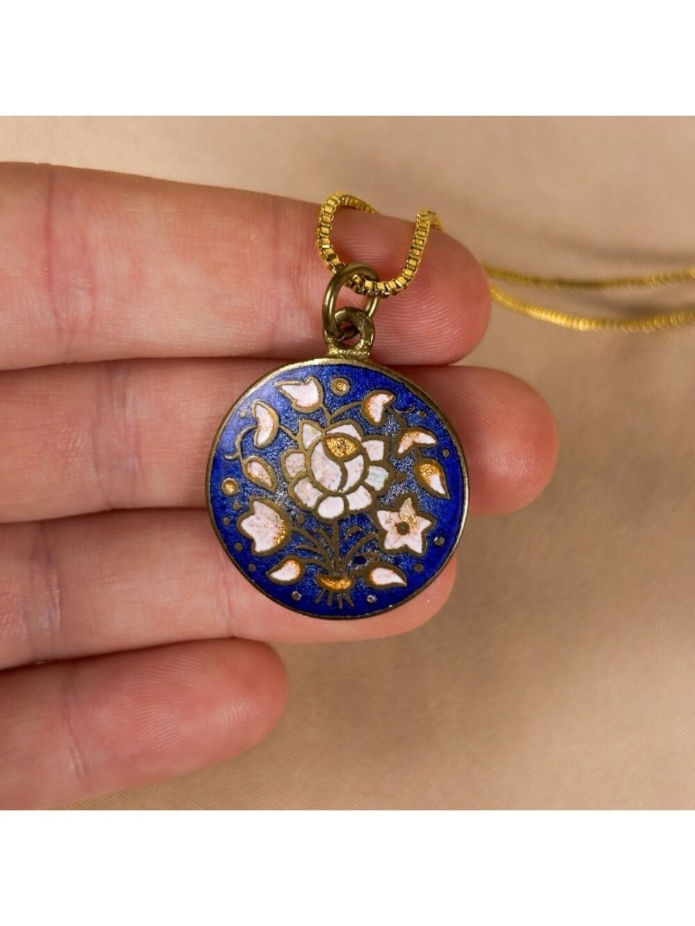 Vintage Blue Cloisonné Floral Necklace White Flowers 18” Jewelry C37